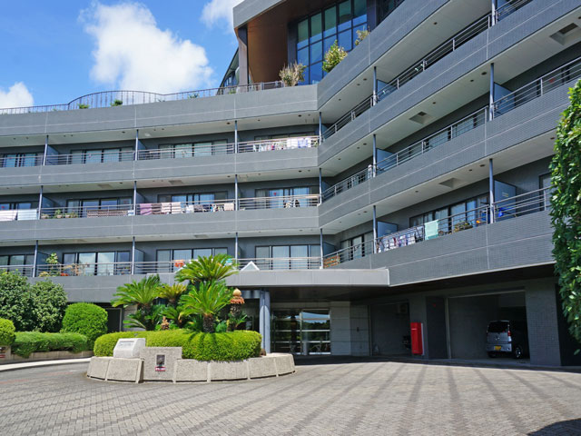 静岡県熱川保養所（コートヴィラ熱川）外観